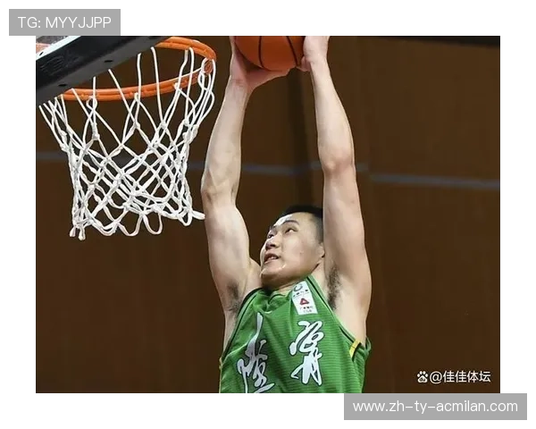 全运会男篮：吴昌泽上篮得手，辽宁四节末领先吉林50分，辽宁男篮吴昌泽受伤