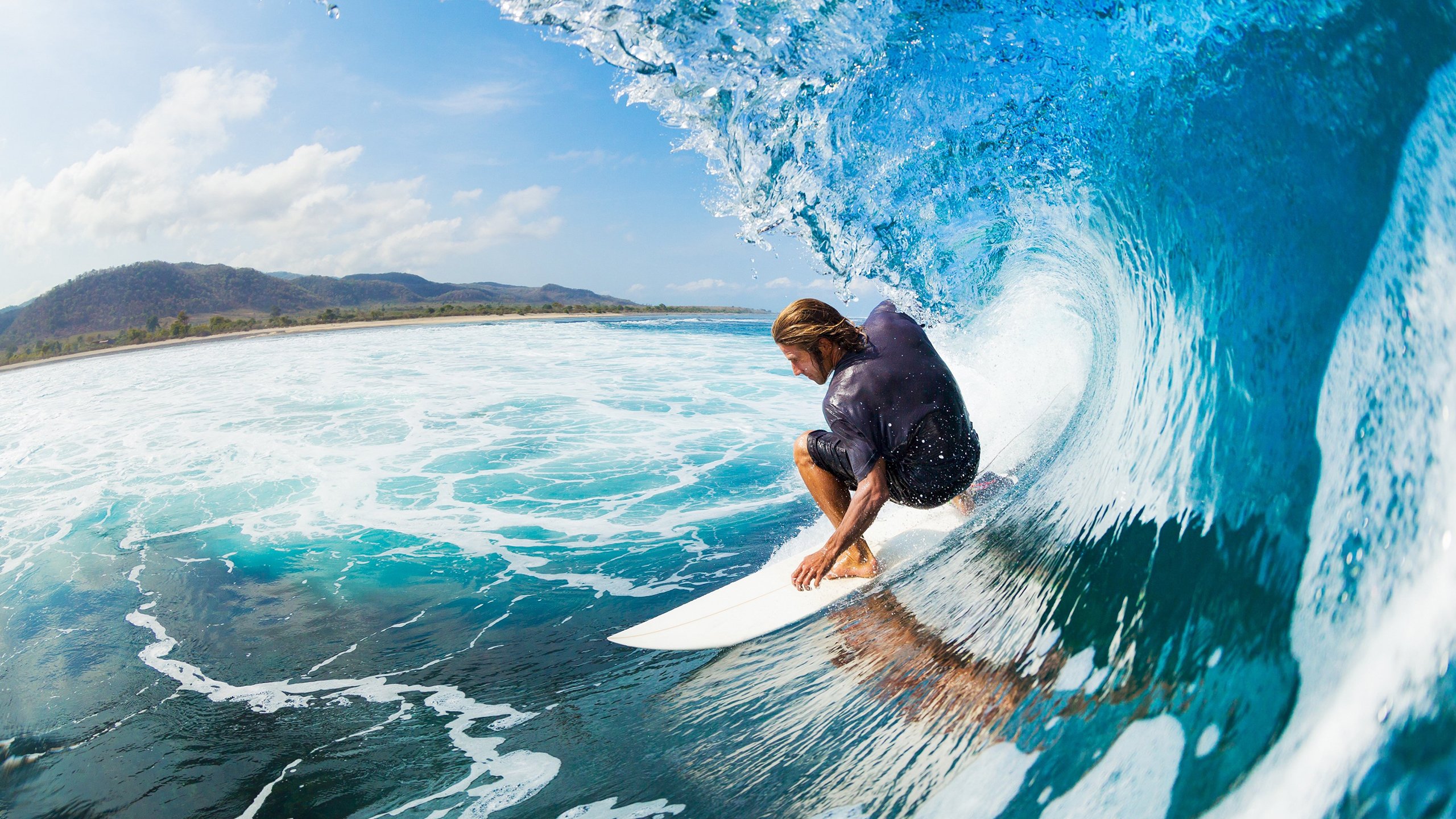 中年“重回校园运动会” 在母校跑道找回青春