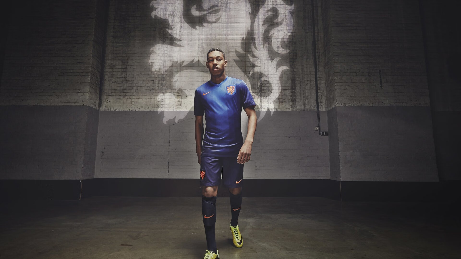 国际青少年篮球精英赛 美国高中队保持全胜战绩